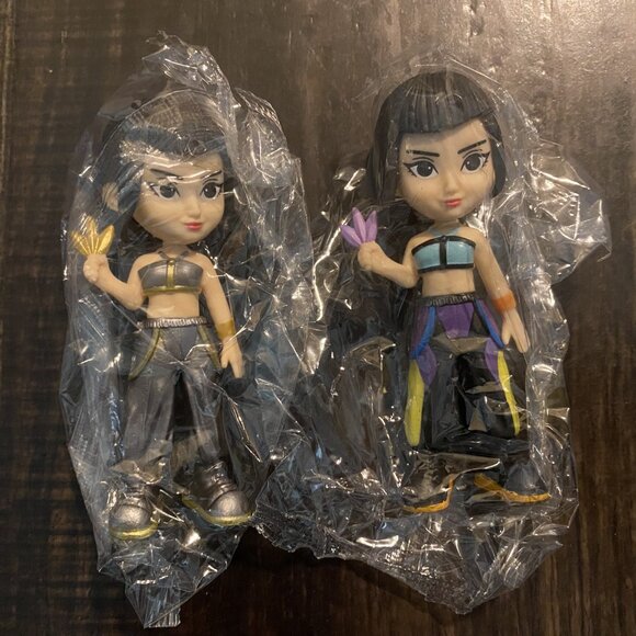 K-Pop Demon Hunters - Rumi, Mira & Zoey Mini Figure Dolls 4” Gift, 6pc-Set, New - Picture 3 of 7